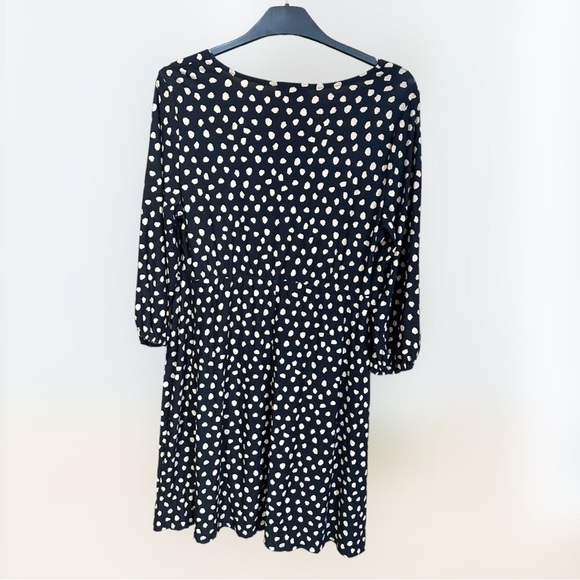 - Black Mini Dress pattern print papaya size 16 new ladies black - Picture 3 of 10